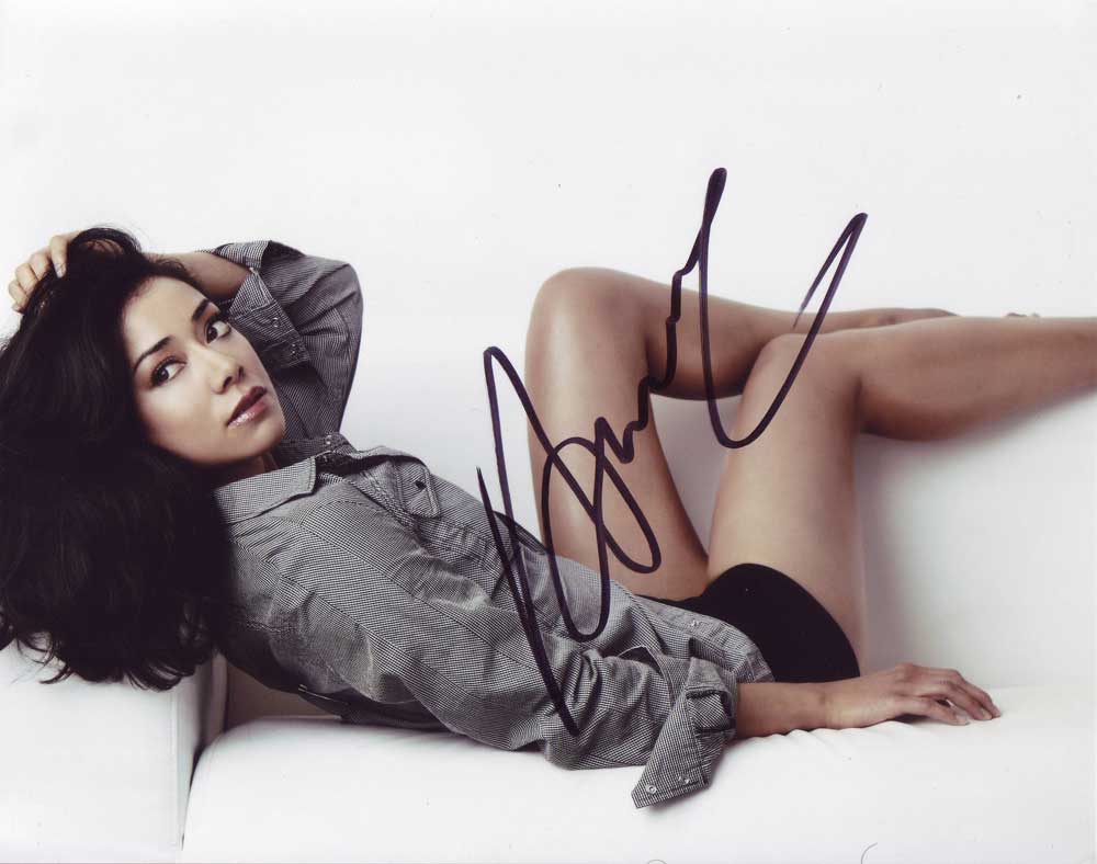 Aimee Garcia in-person autographed photo