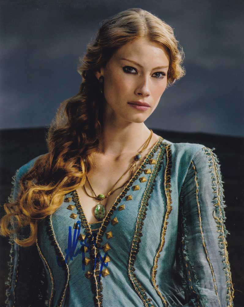 Alyssa Sutherland In-person Autographed Photo