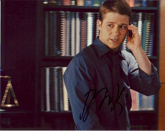 Benjamin McKenzie in-person autographed photo