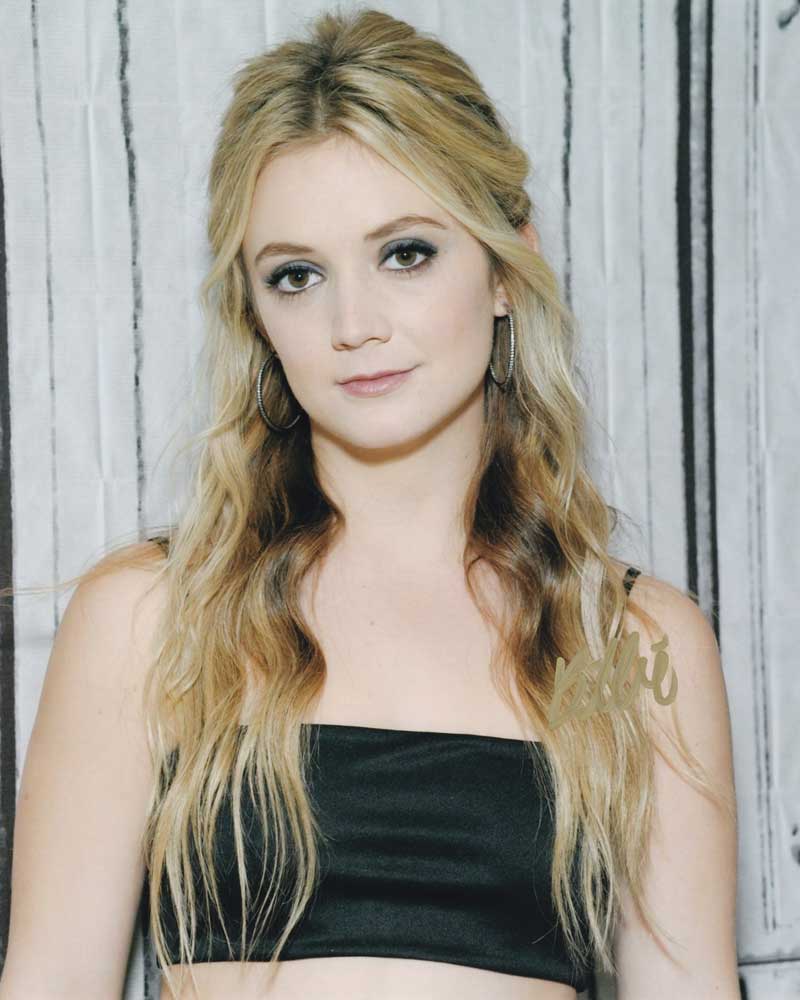 Billie Lourd in-person autographed photo