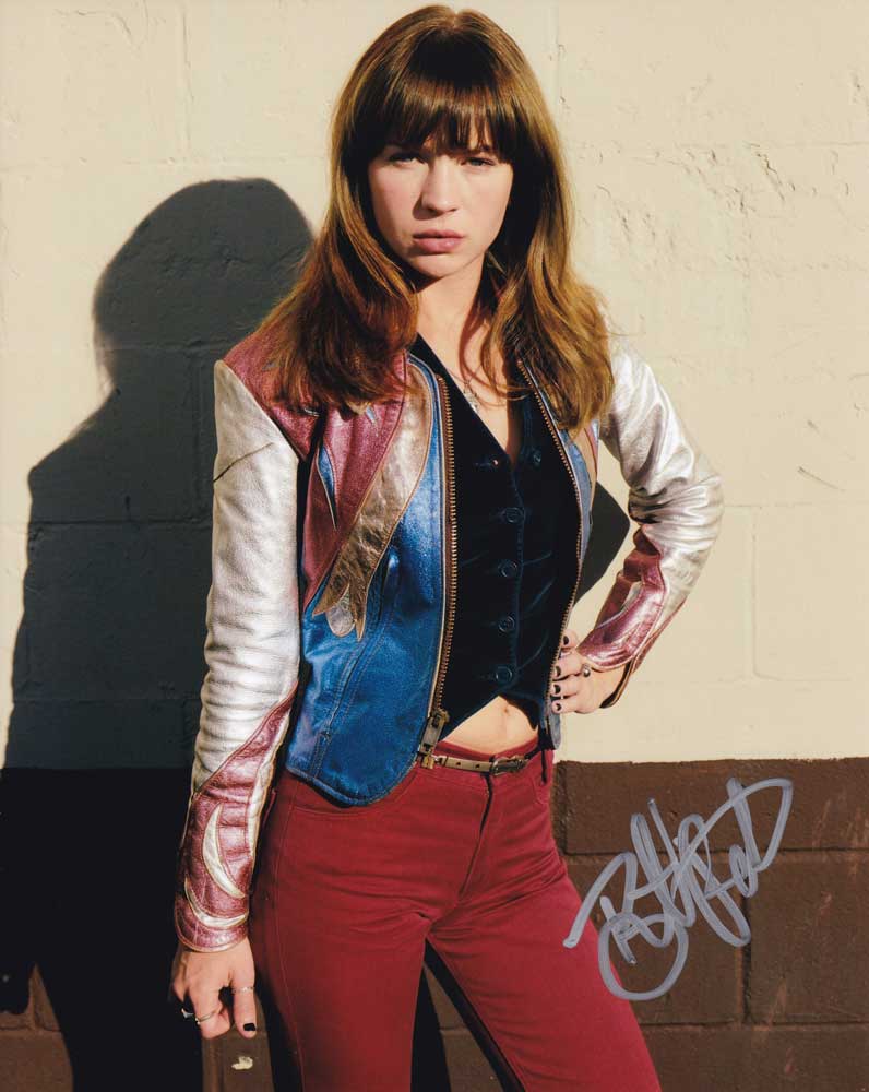Britt Robertson in-person autographed photo