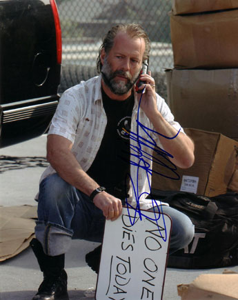 Bruce Willis in-person autographed photo