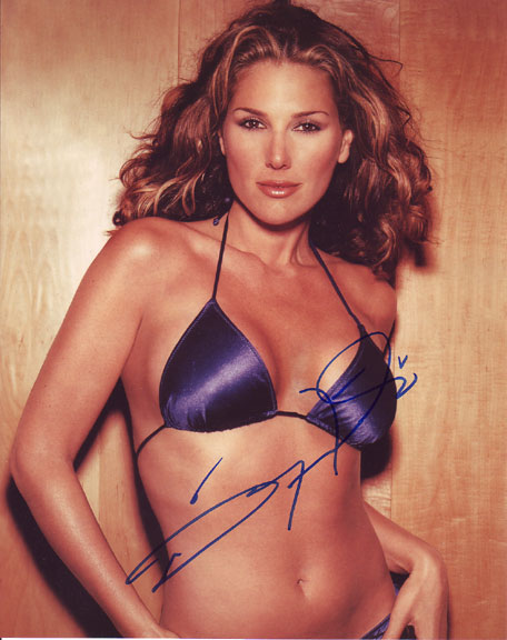 Daisy Fuentes autographed photo for sale