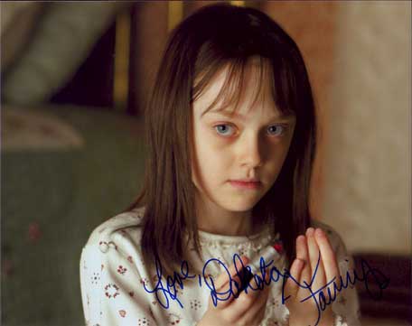 Dakota Fanning in-person autographed photo