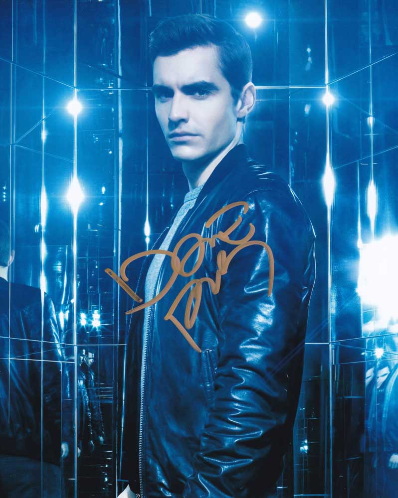 Dave Franco in-person autographed photo