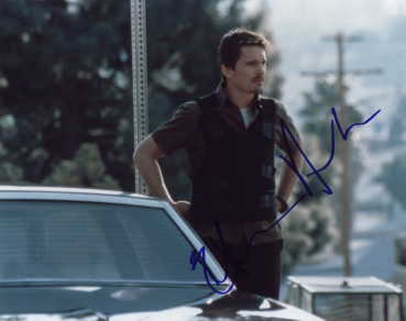 Ethan Hawke in-person autographed photo