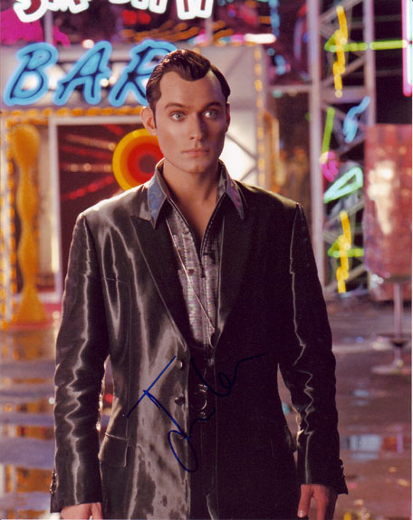 Jude Law in-person autographed photo