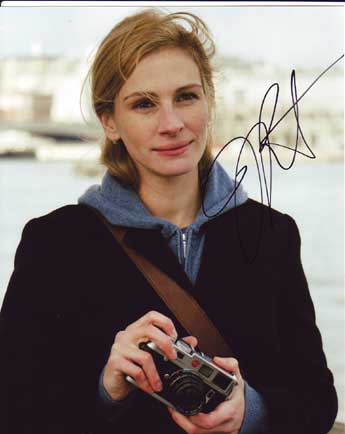 Julia Roberts. Leica? who knew Julia Roberts