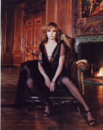 Kate Hudson in-person autographed photo