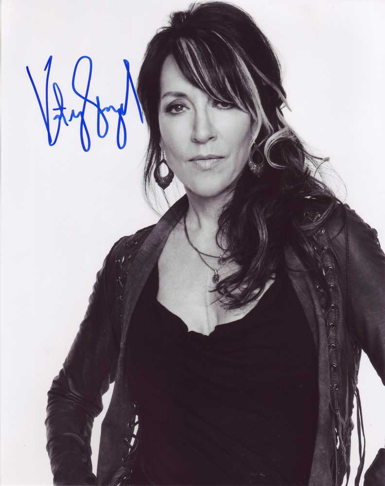 Katey Sagal in-person autographed photo