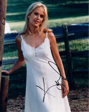 Kelly Preston in-person autographed photo