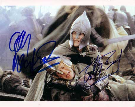Lord of the Rings in-person autographed cast photo