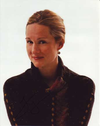Laura Linney in-person autographed photo