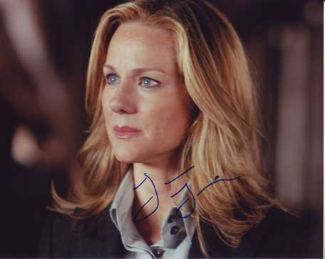 Laura Linney inperson autographed photo Click to enlarge