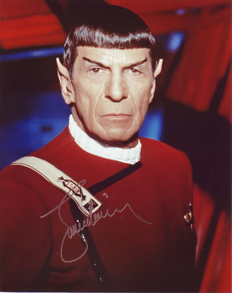 Leonard Nimoy in-person autographed photo