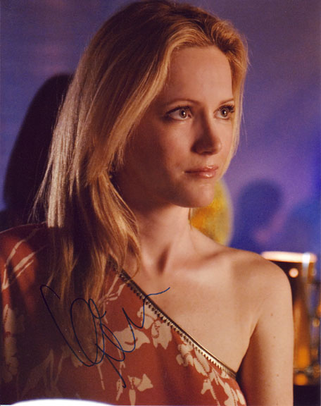 Leslie Mann in-person autographed photo