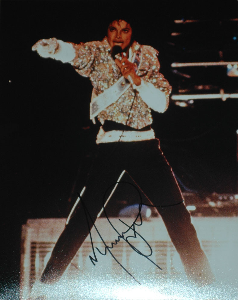 Michael Jackson in-person autographed 11x14 photo