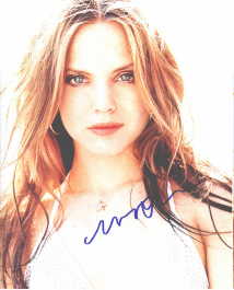 Mena Suvari in-person autographed photo