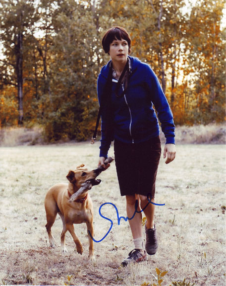 Michelle Williams in-person autographed photo