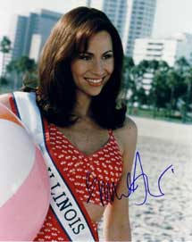 Minnie Driver in-person autographed photo