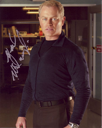 Neal McDonough in-person autographed photo