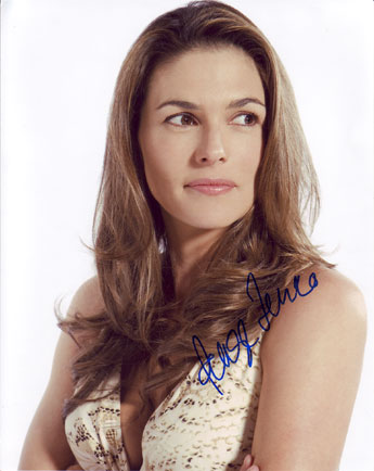 Paige Turco in-person autographed photo