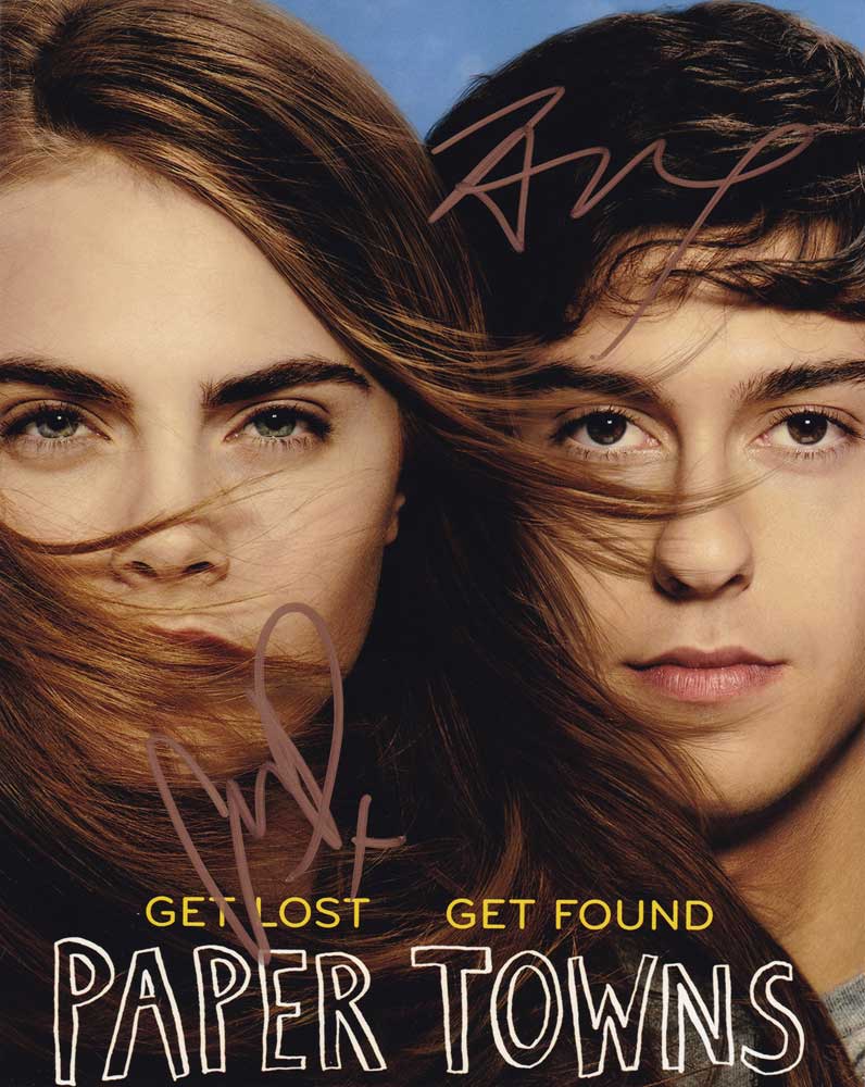 Paper Towns In-person autographed Cast Photo