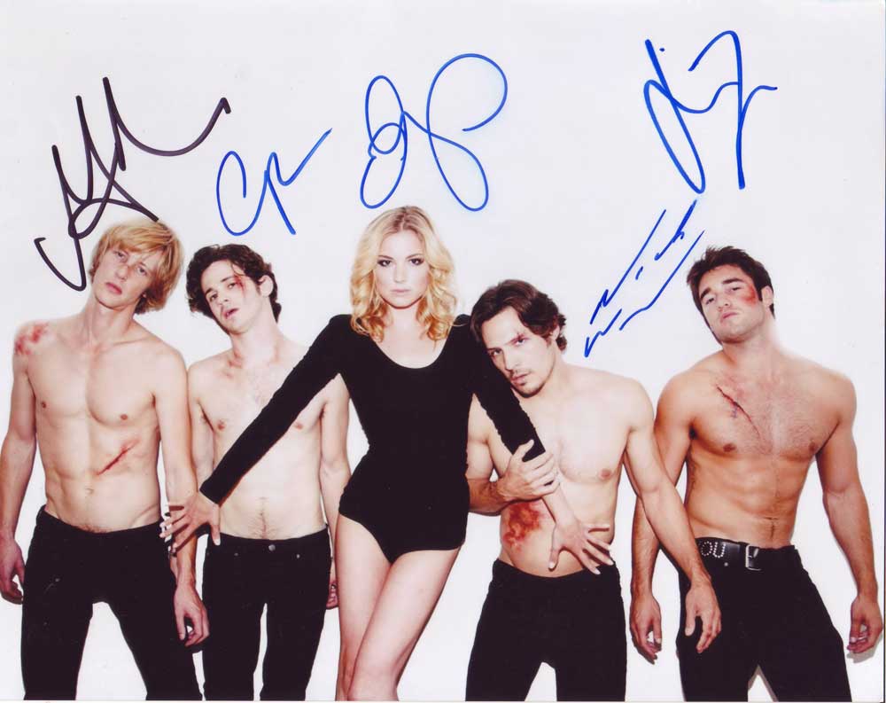 Revenge In-person autographed Cast Photo signed by 5
