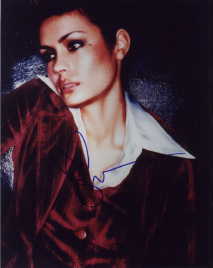 Shannyn Sossamon in-person autographed photo