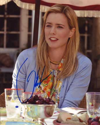 Tea Leoni in-person autographed photo