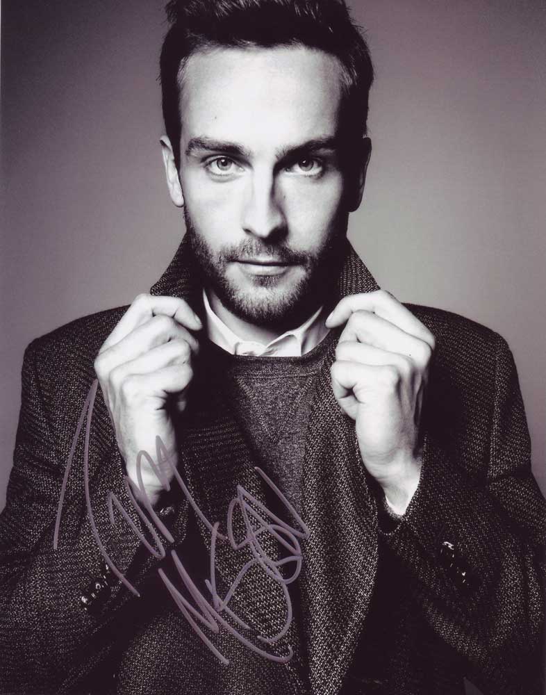 Tom Mison in-person autographed photo