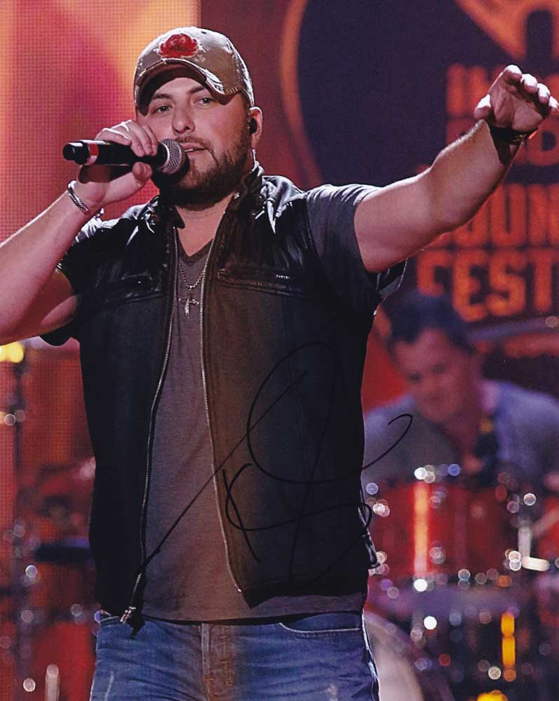 Tyler Farr in-person autographed photo