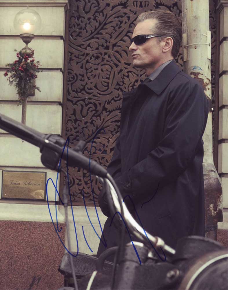 Viggo Mortensen in-person autographed photo