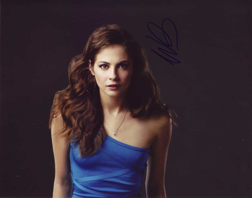 Willa Holland in-person autographed photo