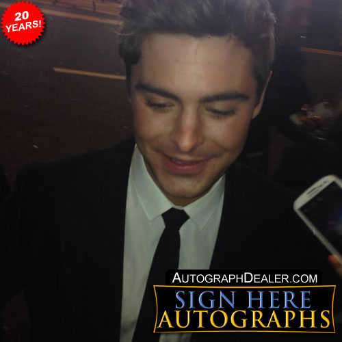 Zac Efron in-person autographed photo