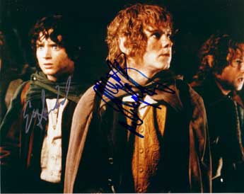 Lord of the Rings in-person autographed cast photo