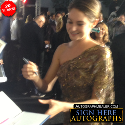 Shailene Woodley in-person autographed photo