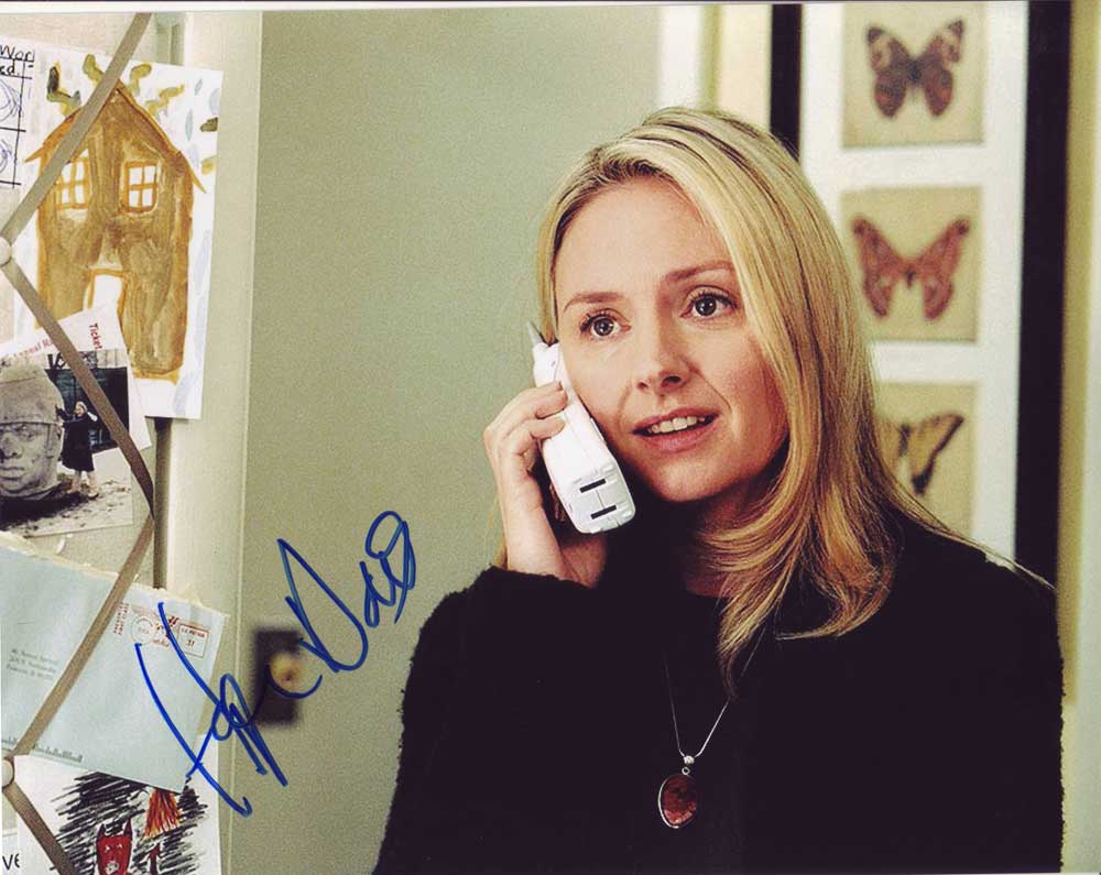 Hope Davis in-person autographed photo