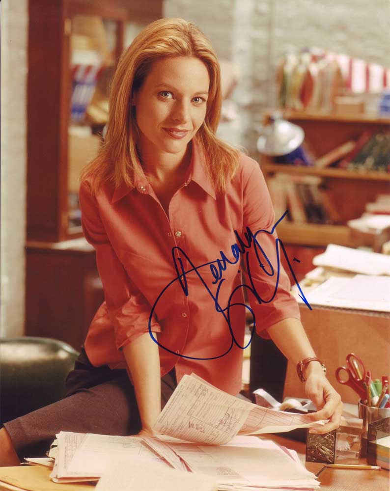 Jessalyn Gilsig in-person autographed photo