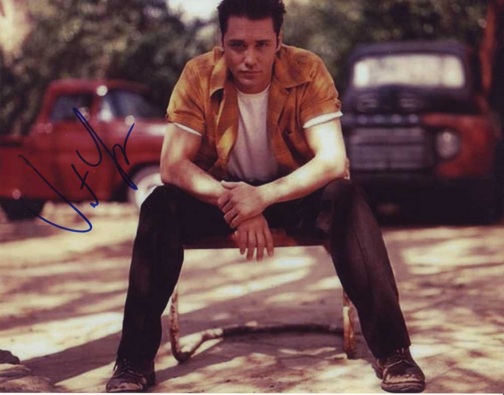 Vincent Young in-person autographed photo