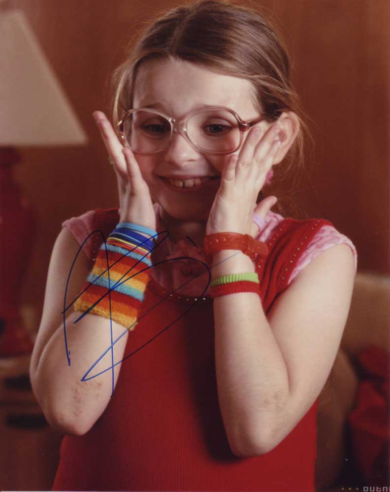 Abigail Breslin in-person autographed photo