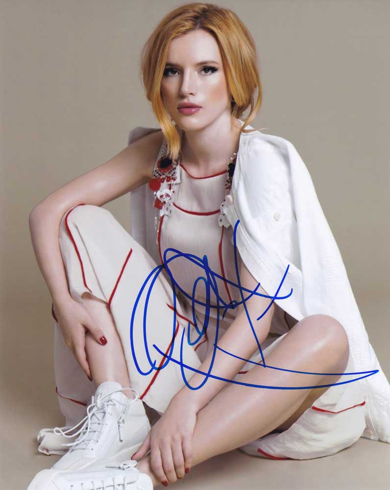 Bella Thorne in-person autographed photo