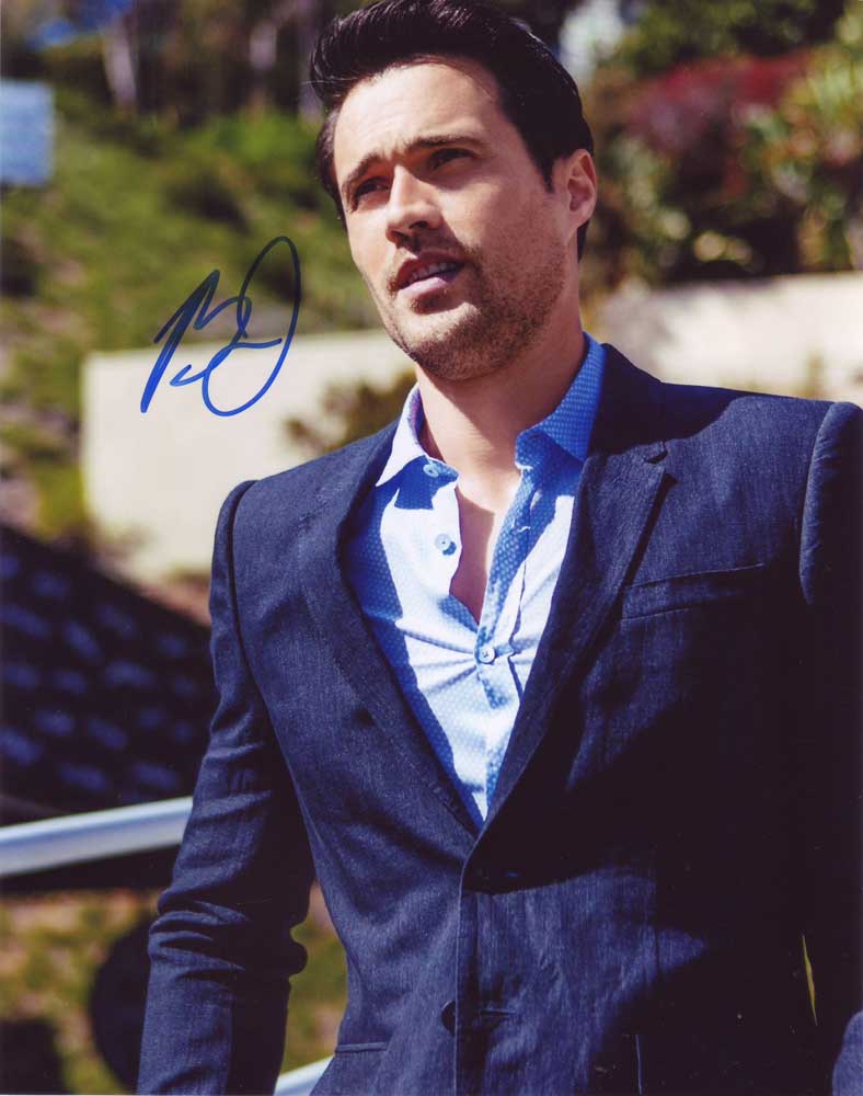 Brett Dalton in-person autographed photo