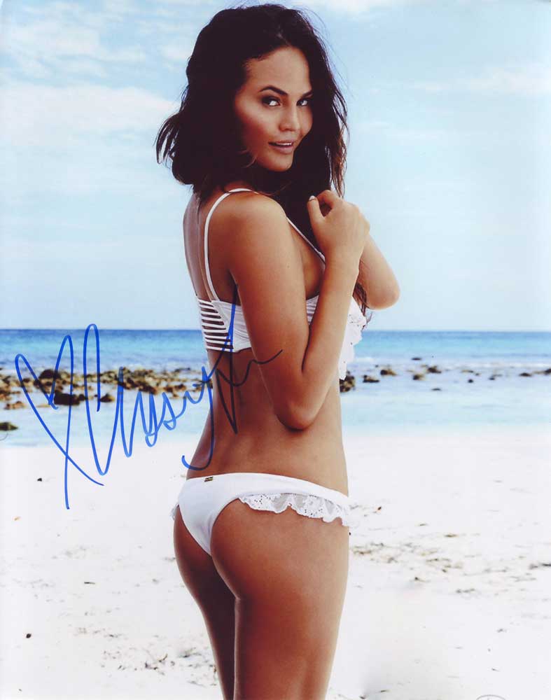 Chrissy Teigen in-person autographed photo