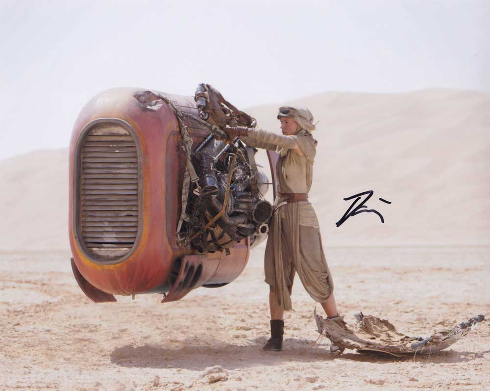 Daisy Ridley in-person autographed photo Star Wars