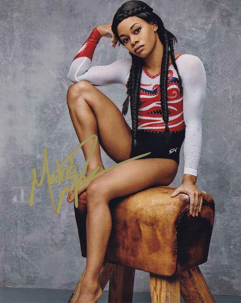 Gabby Douglas in-person autographed photo Team USA