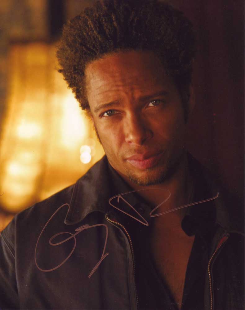 Gary Dourdan in-person autographed photo