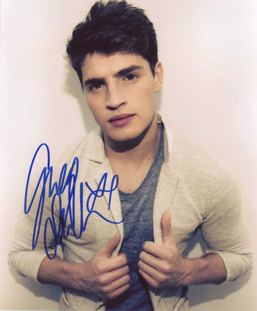 Gregg Sulkin in-person autographed photo