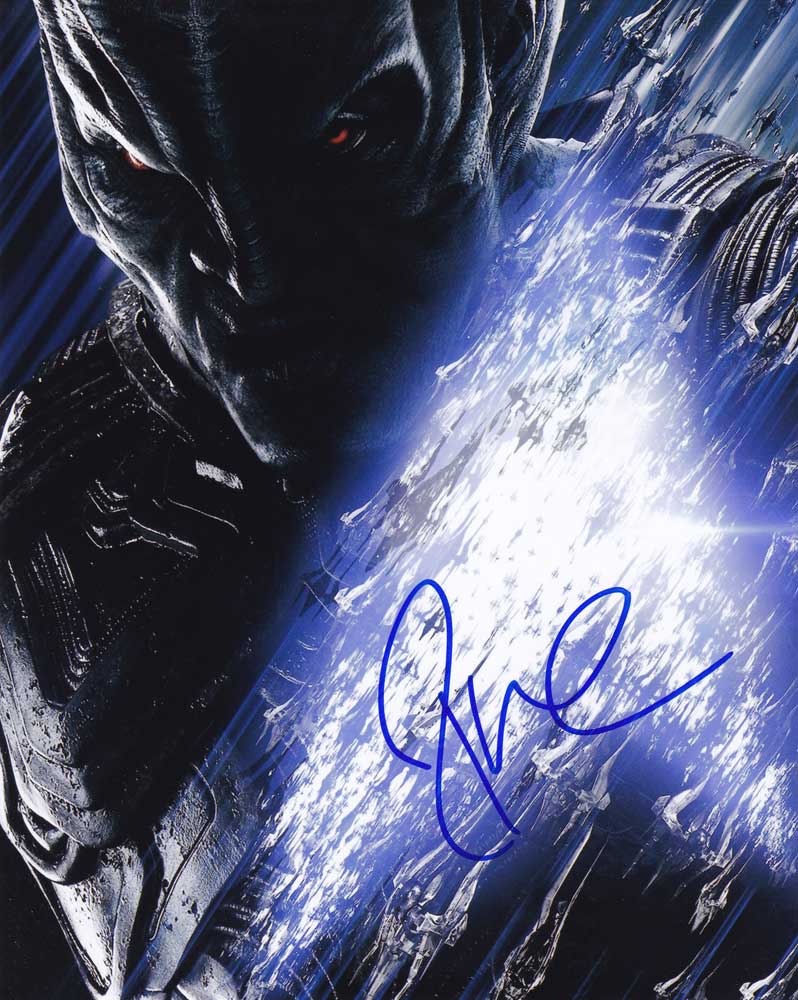 Idris Elba in-person autographed photo