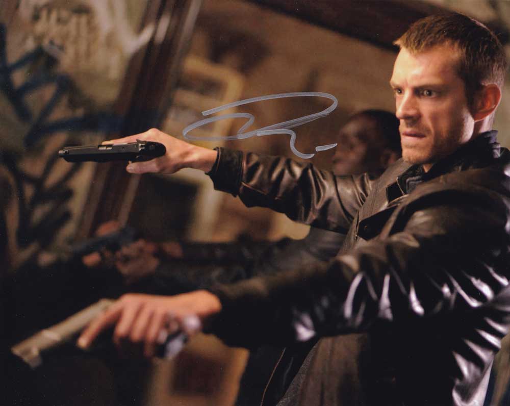 Joel Kinnaman in-person autographed photo
